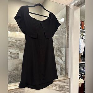 Off the Shoulder Charles Henry Dress from Nordstrom in Black Size Large!